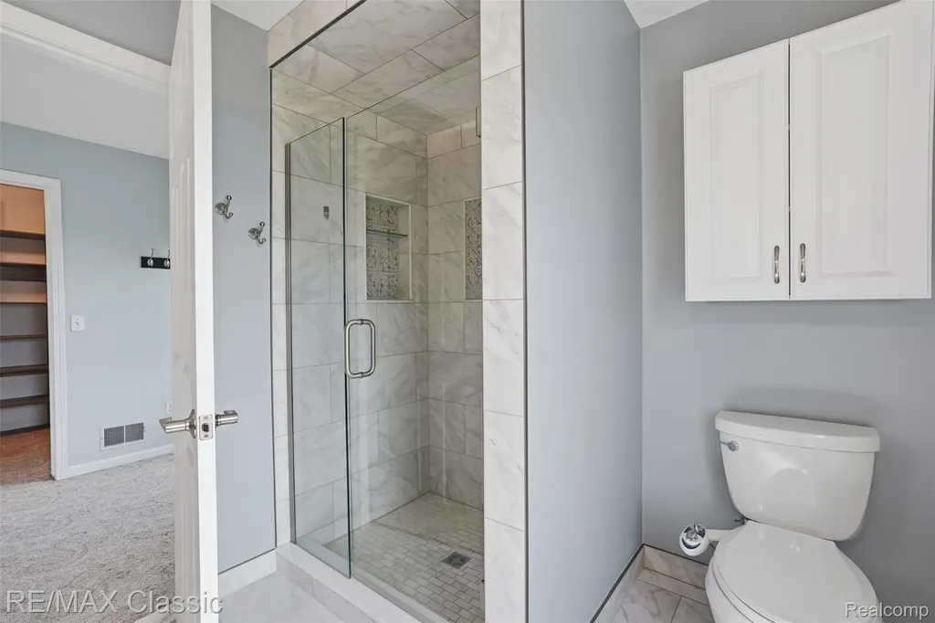 5500 Irene Boulevard White Lake Charter Township MI 48383