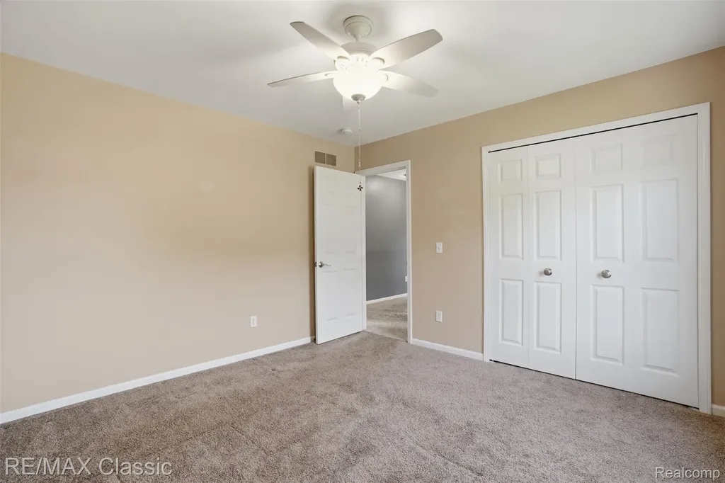 5500 Irene Boulevard White Lake Charter Township MI 48383