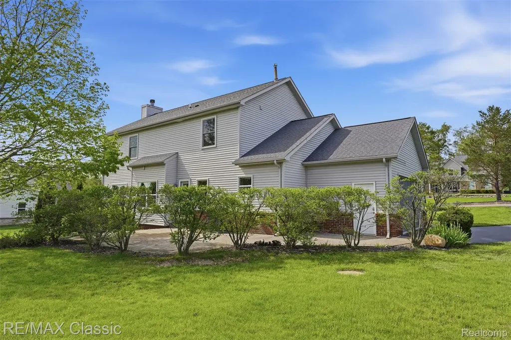 5500 Irene Boulevard White Lake Charter Township MI 48383