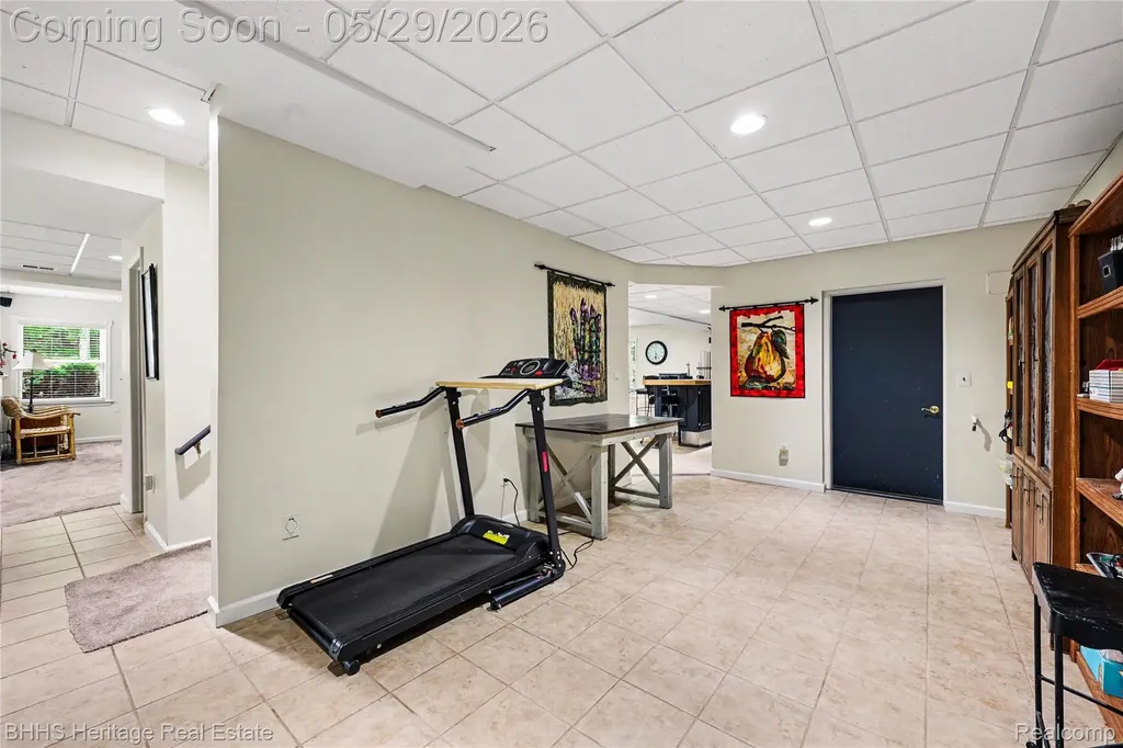 7314 Harrington Drive Hamburg Township MI 48116