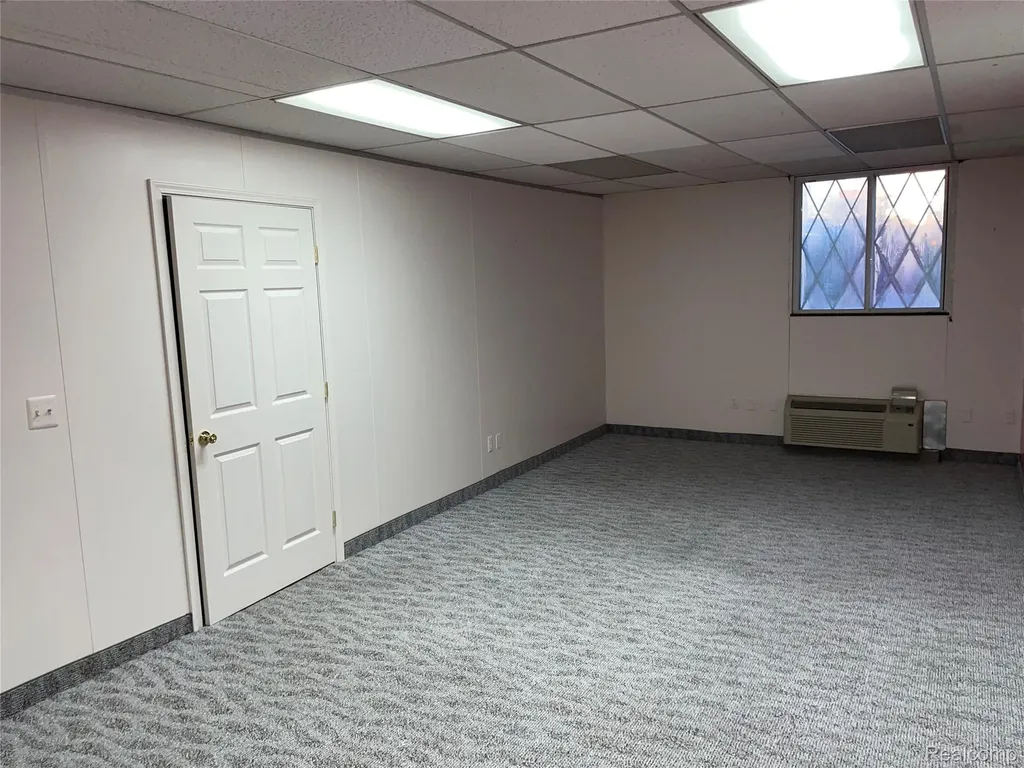 25140 Lahser Road Southfield City MI 48033