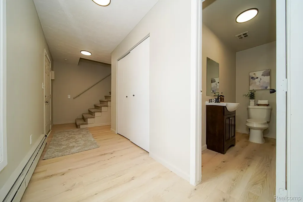 6578 Greene Haven Drive Independence Charter Township MI 48348