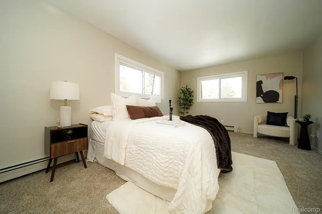 6578 Greene Haven Drive Independence Charter Township MI 48348