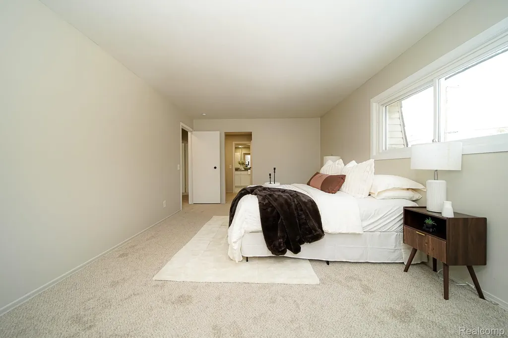 6578 Greene Haven Drive Independence Charter Township MI 48348