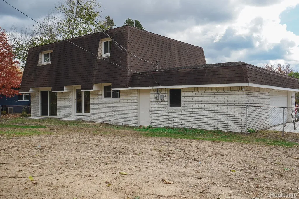 6578 Greene Haven Drive Independence Charter Township MI 48348