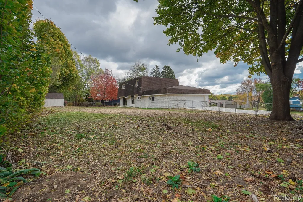 6578 Greene Haven Drive Independence Charter Township MI 48348