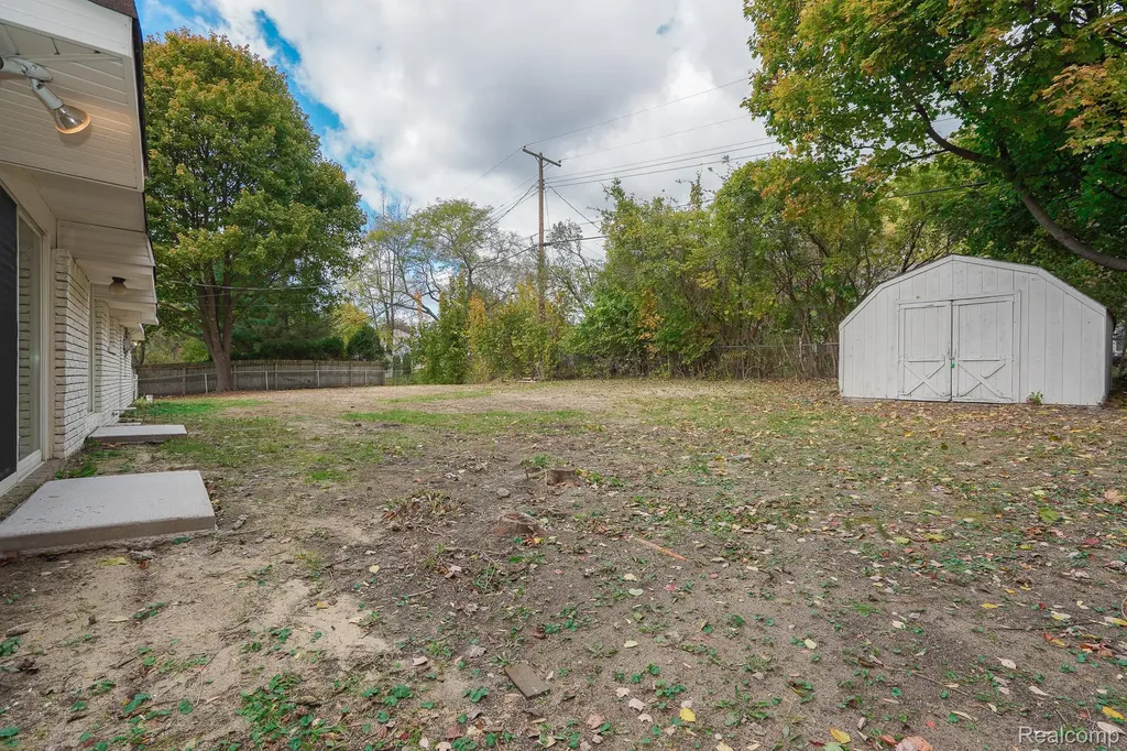 6578 Greene Haven Drive Independence Charter Township MI 48348