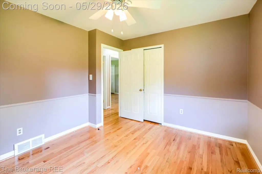 6933 Hubbard Hills Drive Independence Charter Township MI 48348