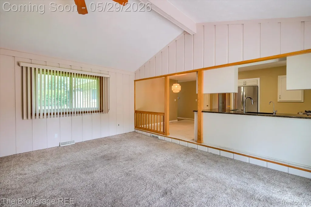 6933 Hubbard Hills Drive Independence Charter Township MI 48348