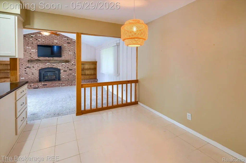 6933 Hubbard Hills Drive Independence Charter Township MI 48348