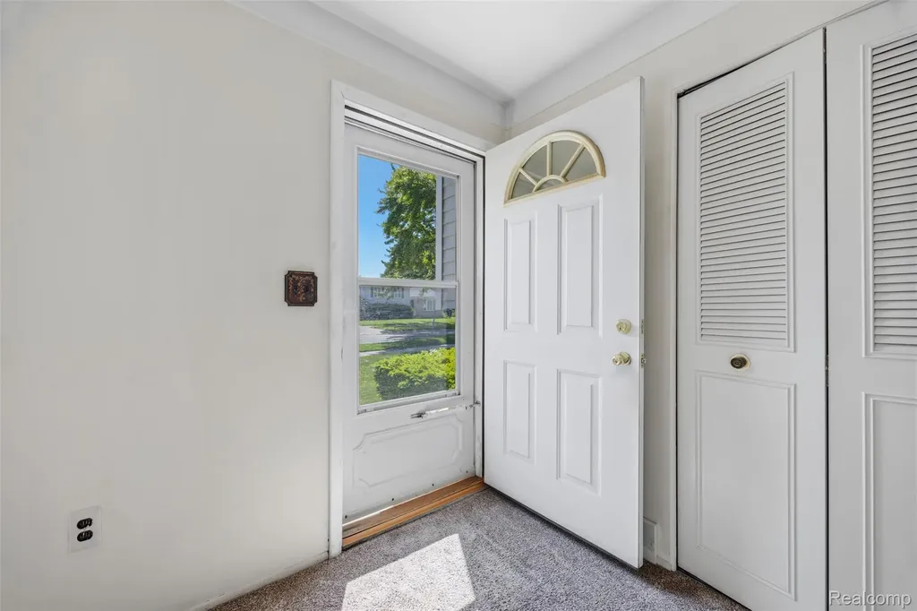 224 S Norma Street Westland City MI 48186