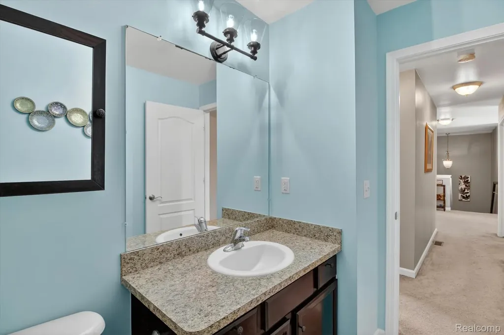 49271 Laguna Drive Van Buren Charter Township MI 48111