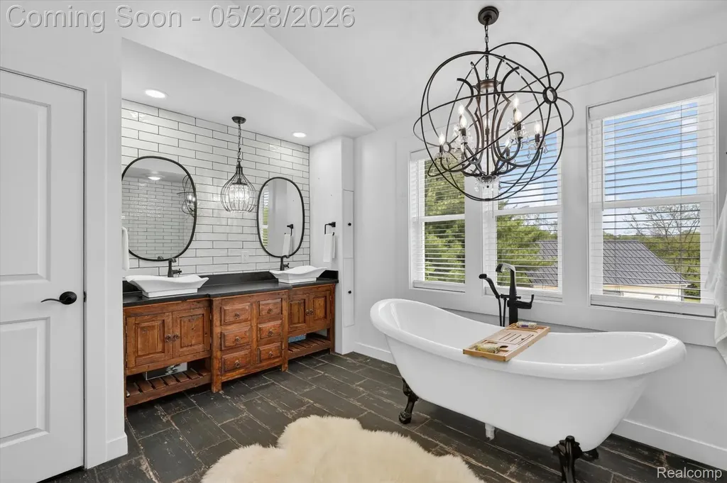 4717 Lonsberry Road Marathon Township MI 48421