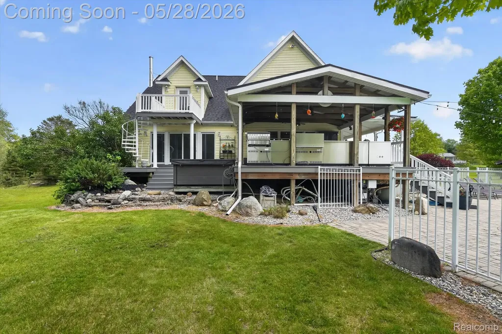 4717 Lonsberry Road Marathon Township MI 48421