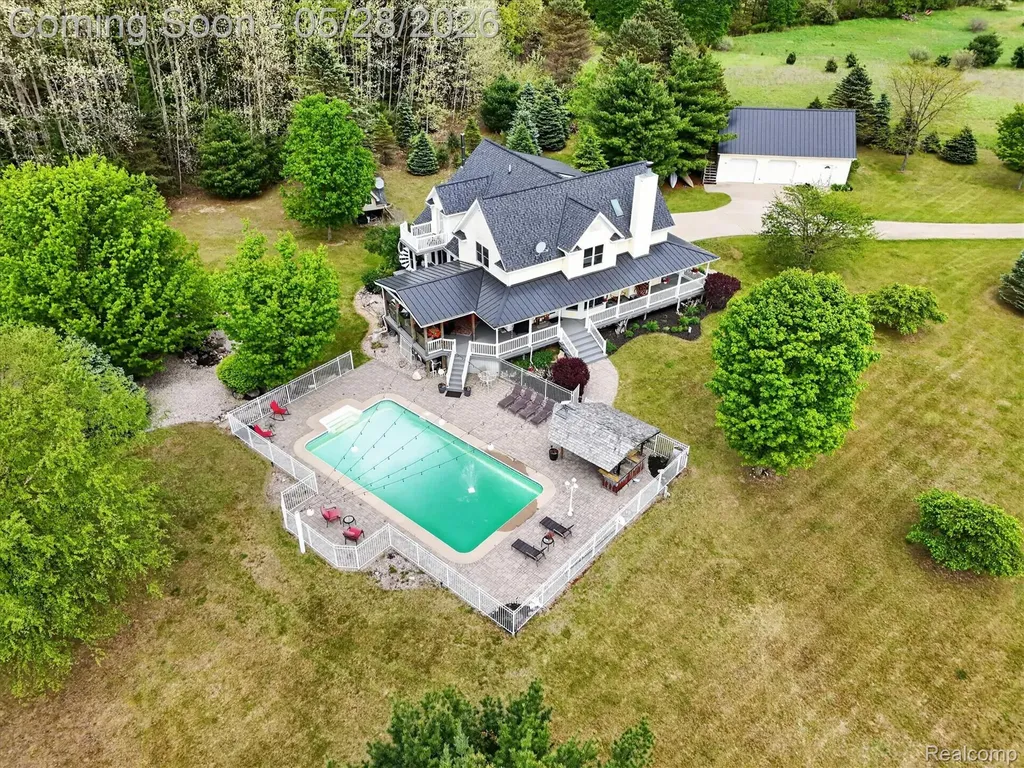 4717 Lonsberry Road Marathon Township MI 48421