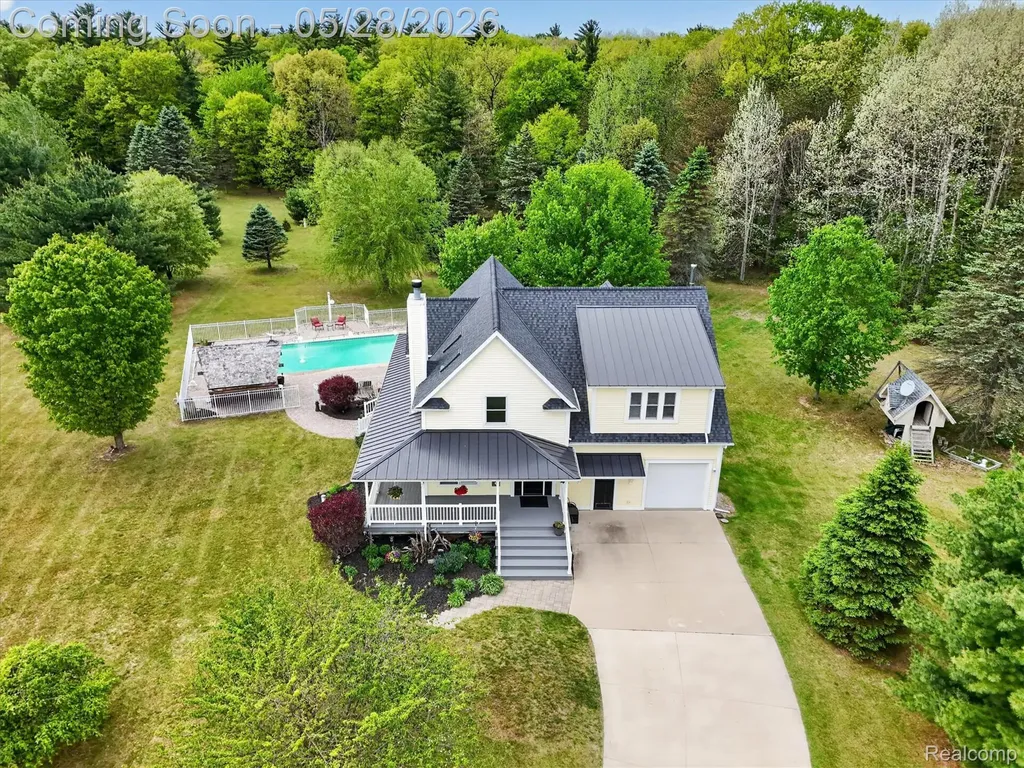 4717 Lonsberry Road Marathon Township MI 48421