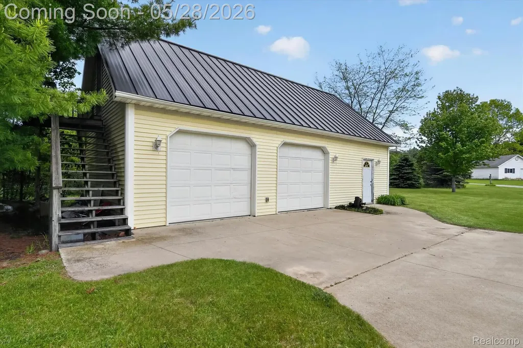 4717 Lonsberry Road Marathon Township MI 48421