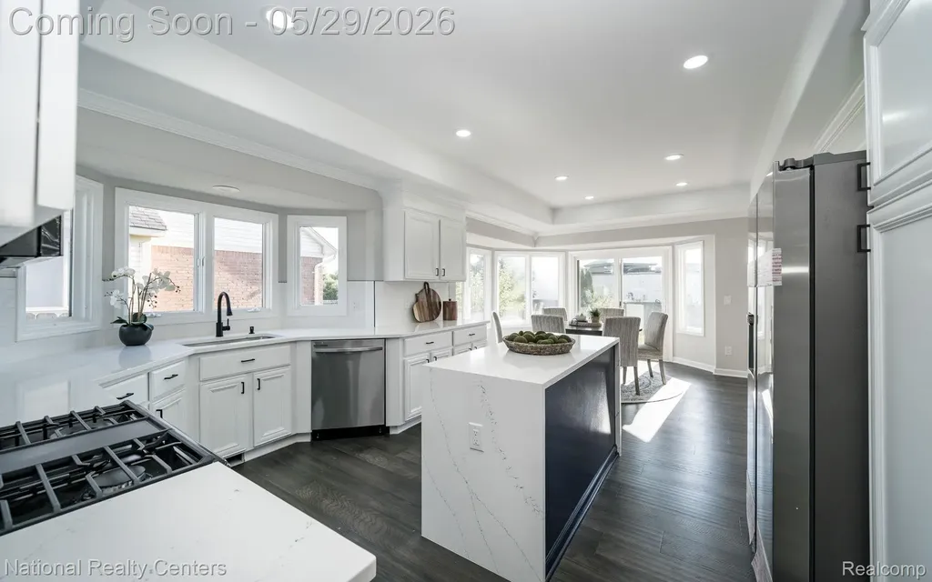 50847 Commons Drive Macomb Township MI 48042