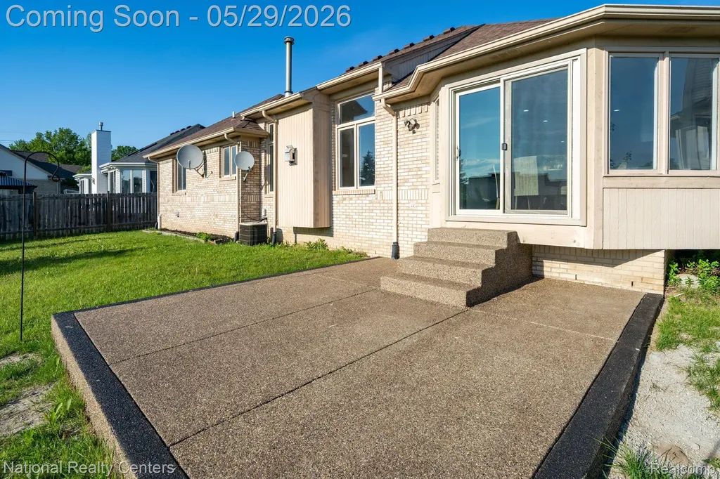 50847 Commons Drive Macomb Township MI 48042