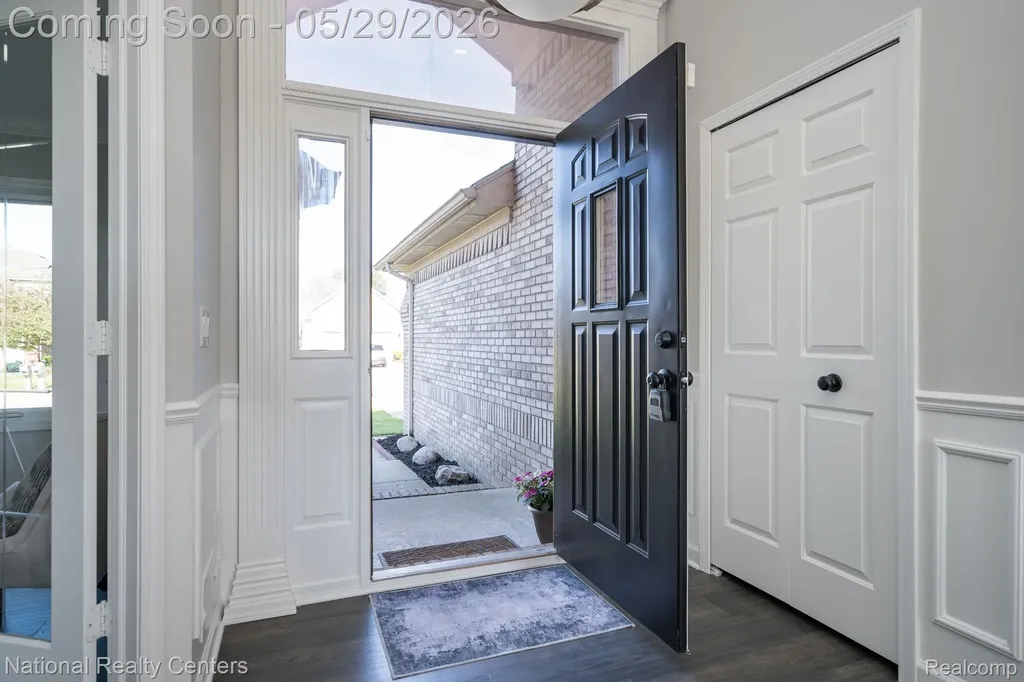 50847 Commons Drive Macomb Township MI 48042