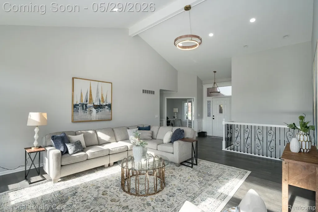 50847 Commons Drive Macomb Township MI 48042