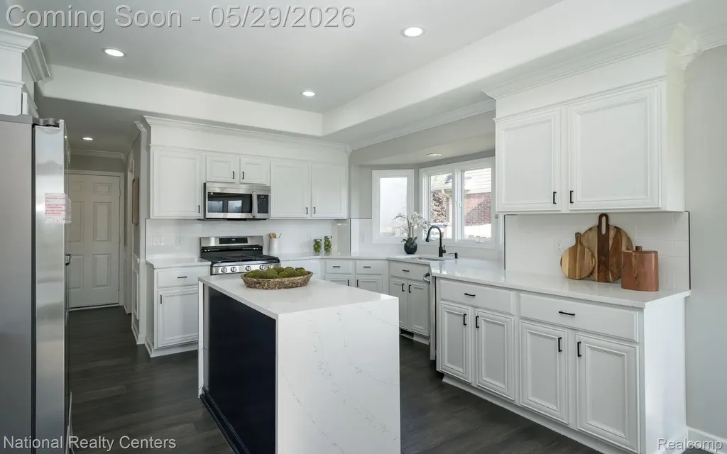 50847 Commons Drive Macomb Township MI 48042