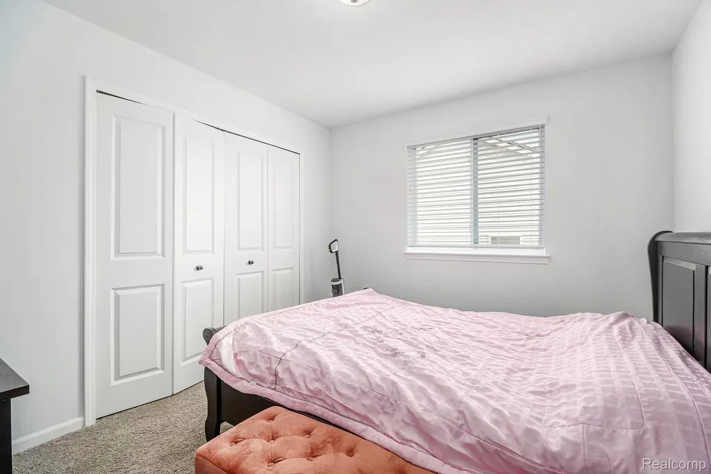 8301 Berwick Drive Westland City MI 48185