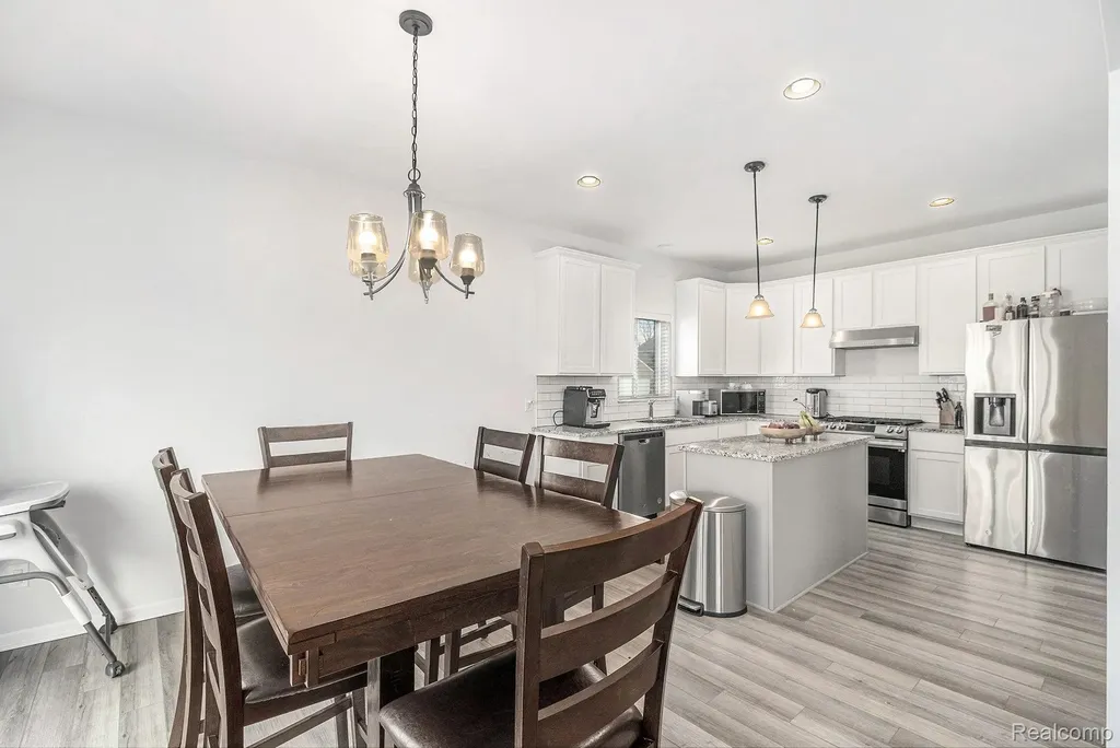 8301 Berwick Drive Westland City MI 48185