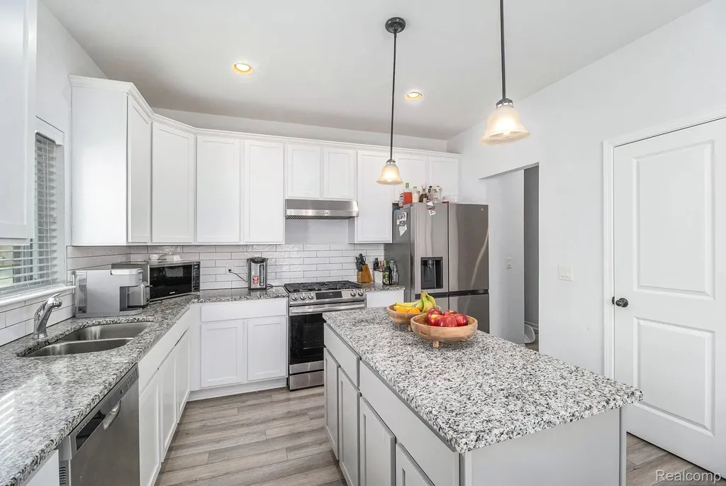 8301 Berwick Drive Westland City MI 48185