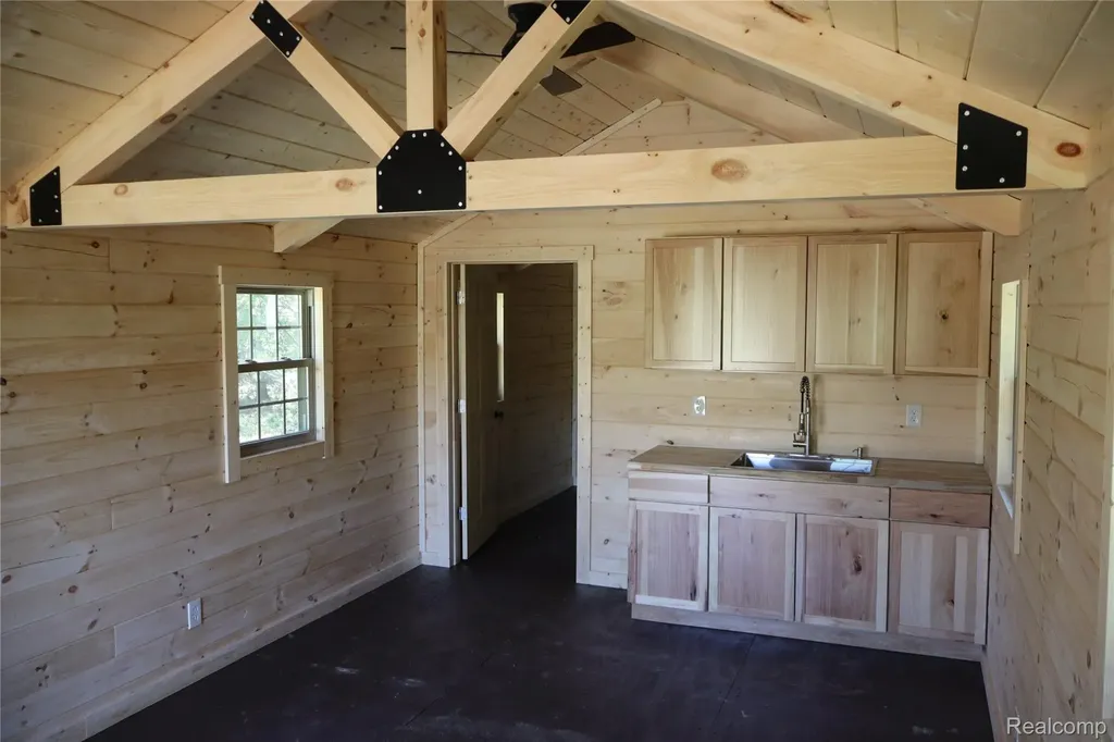 5575 E 26 Mile Road Pickford Township MI 49774