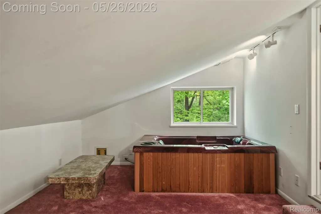 25201 Briarwyke Drive Farmington Hills City MI 48336