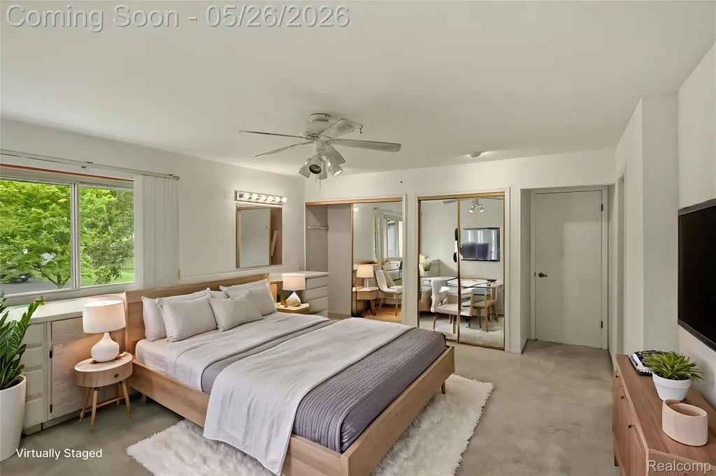 25201 Briarwyke Drive Farmington Hills City MI 48336