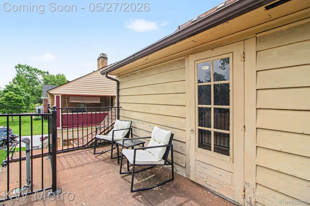 18844 Bretton Drive Detroit City MI 48223