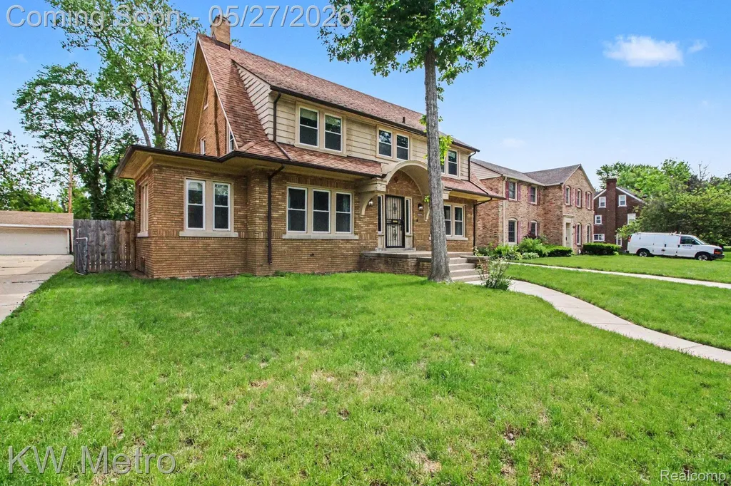 18844 Bretton Drive Detroit City MI 48223