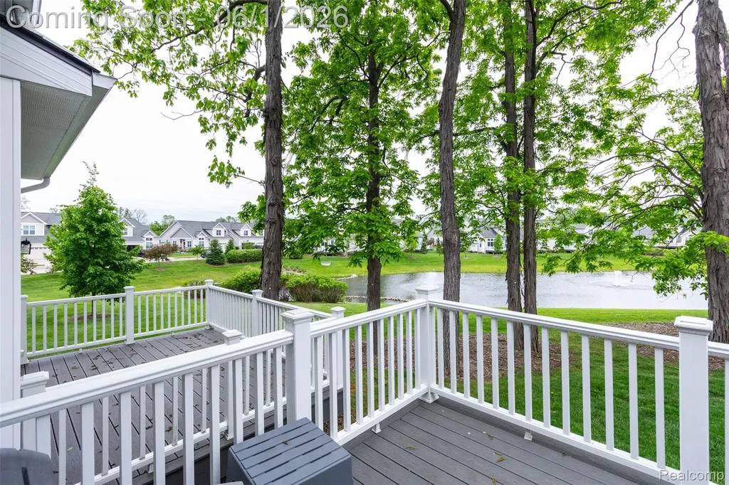 2589 Oxford Circle Scio Township MI 48103