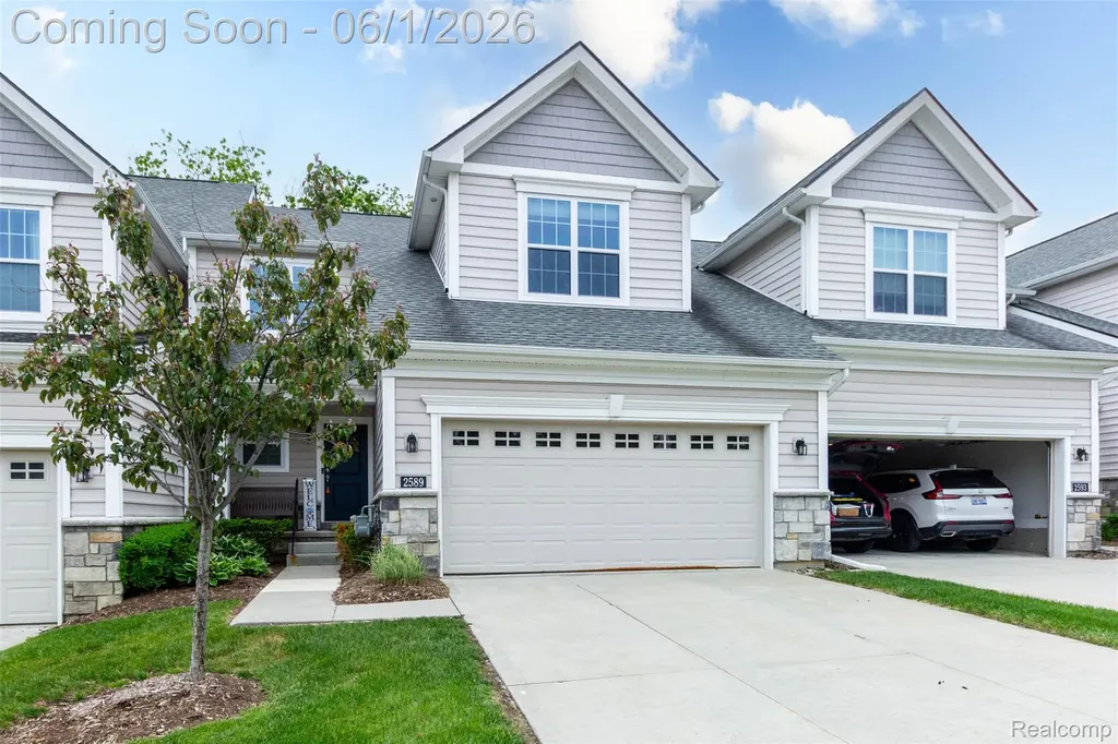 2589 Oxford Circle Scio Township MI 48103
