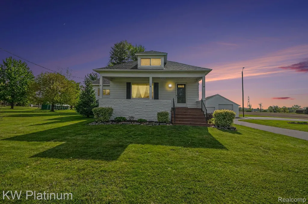52900 North Avenue Macomb Township MI 48042
