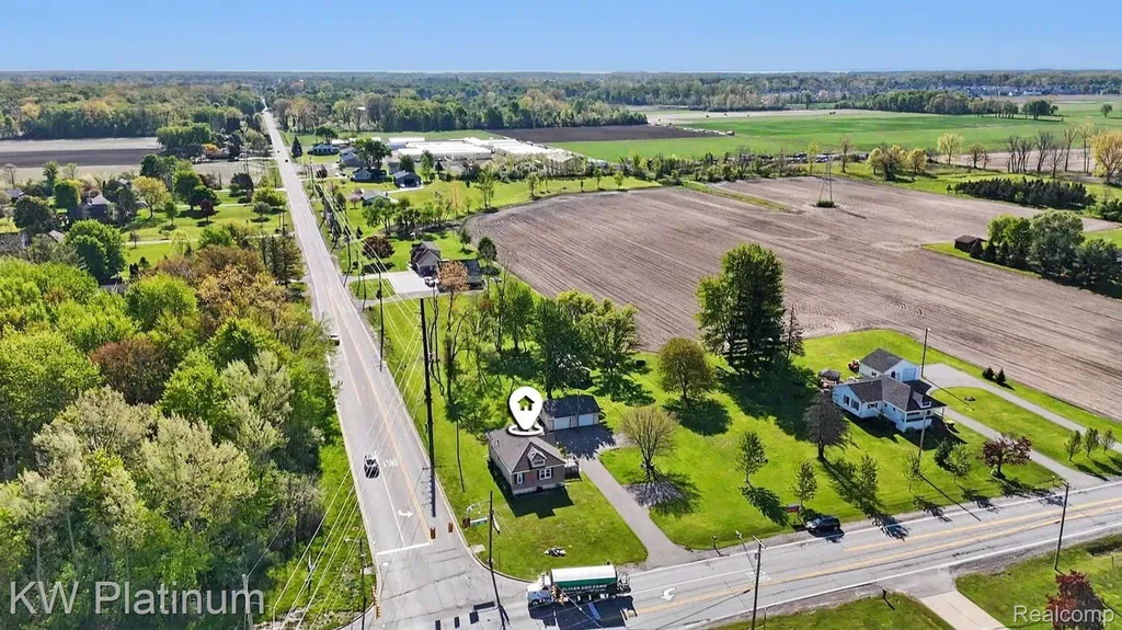 52900 North Avenue Macomb Township MI 48042