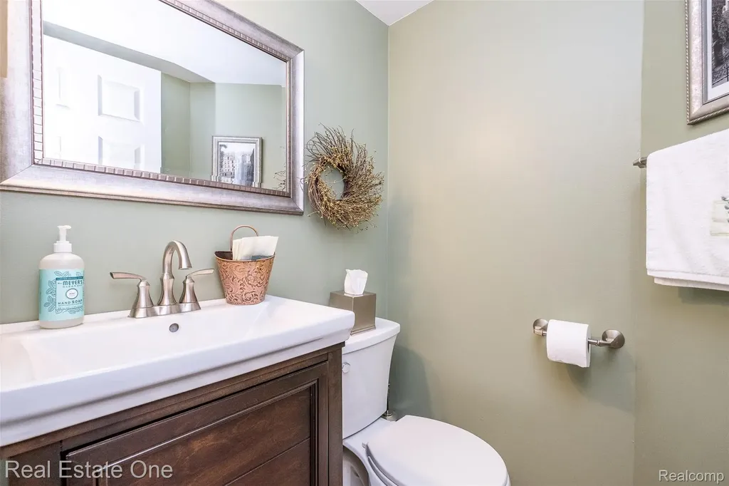 2057 Hidden Meadows Drive Walled Lake City MI 48390