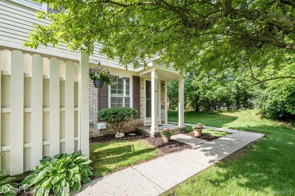 2057 Hidden Meadows Drive Walled Lake City MI 48390