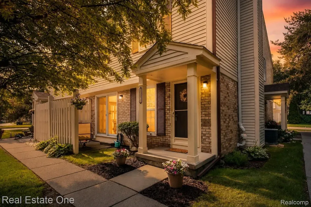 2057 Hidden Meadows Drive Walled Lake City MI 48390
