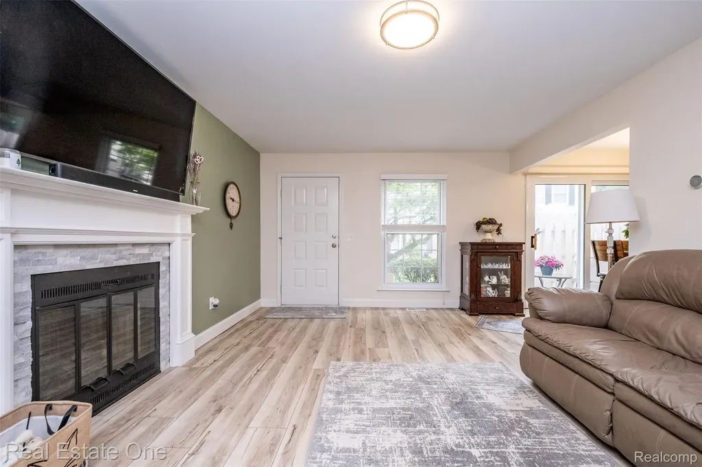 2057 Hidden Meadows Drive Walled Lake City MI 48390