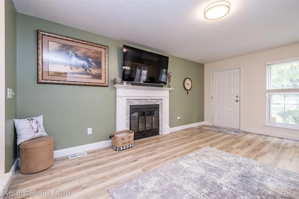 2057 Hidden Meadows Drive Walled Lake City MI 48390