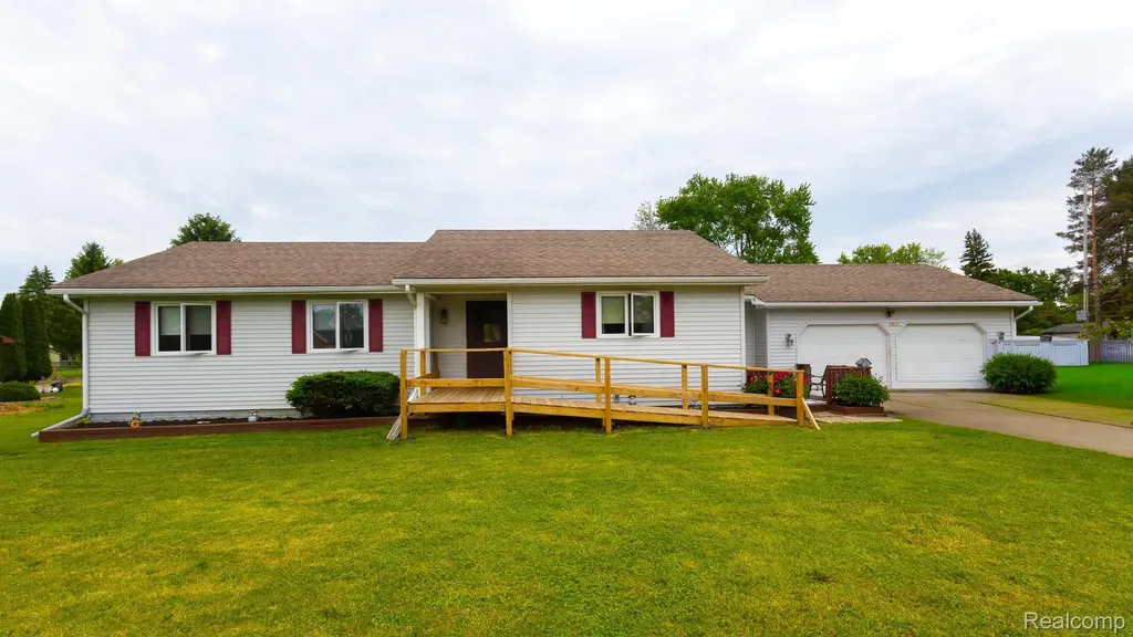 2520 Nandi Hills Trail Flint Charter Township MI 48473