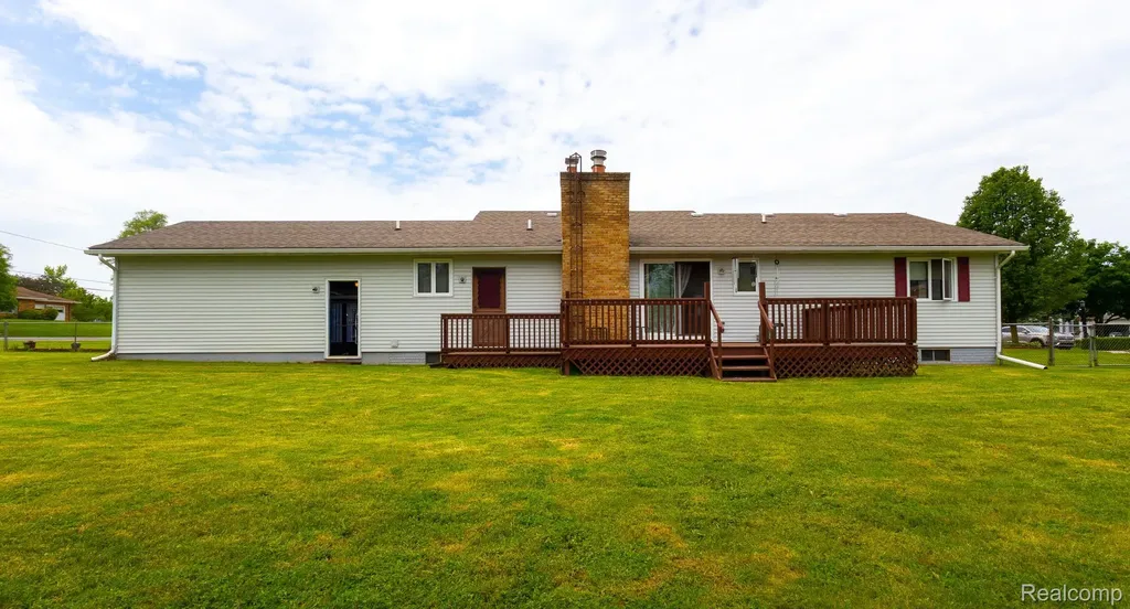 2520 Nandi Hills Trail Flint Charter Township MI 48473