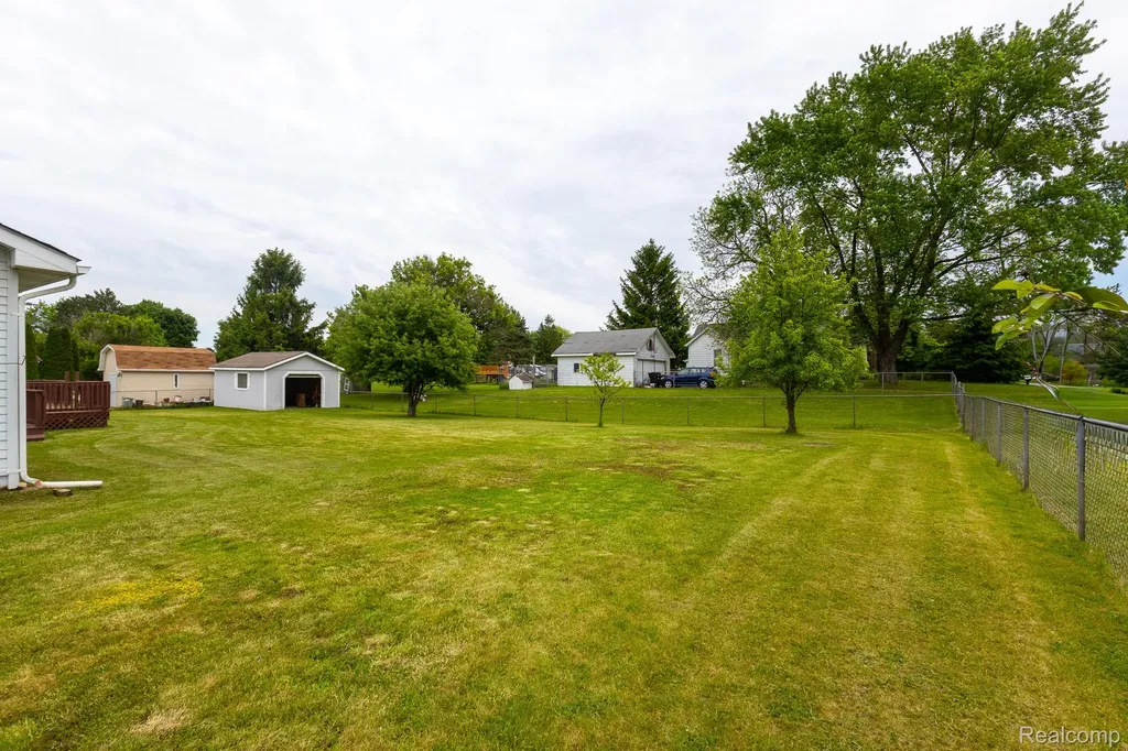 2520 Nandi Hills Trail Flint Charter Township MI 48473