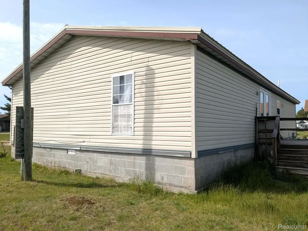 5554 N Sauble Lake Drive Sauble Township MI 49644