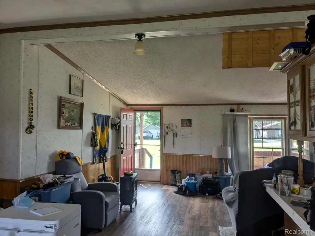 5554 N Sauble Lake Drive Sauble Township MI 49644