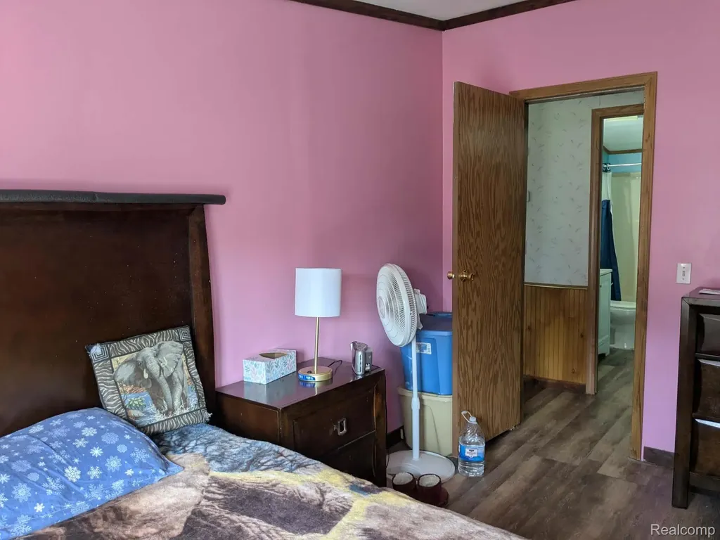 5554 N Sauble Lake Drive Sauble Township MI 49644
