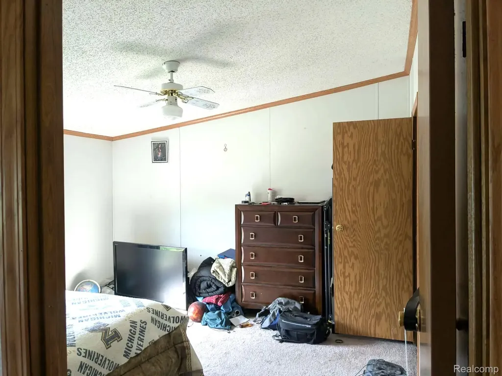 5554 N Sauble Lake Drive Sauble Township MI 49644